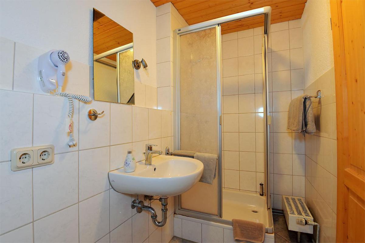 Ferienwohnungen Stuetzel Oberellen Luaran gambar